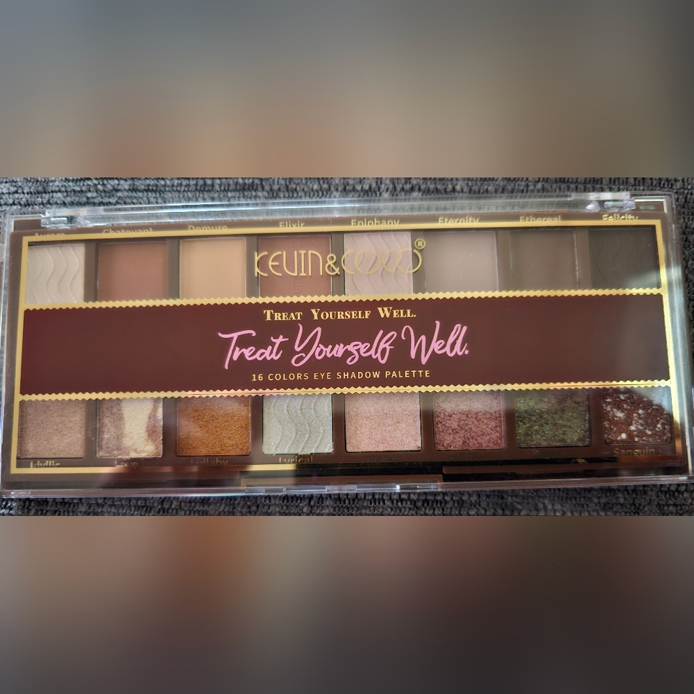Treat Yourself Pallet Nwt